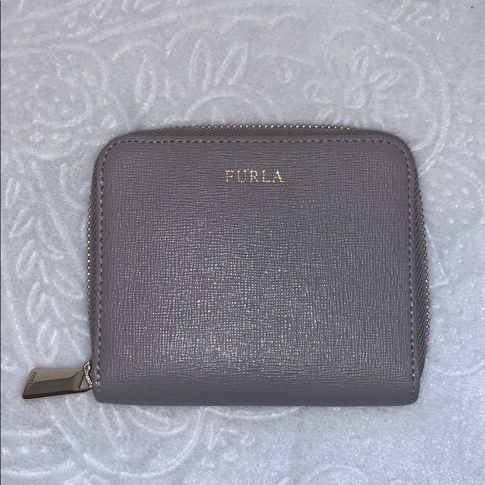 Furla S Zip  Around Babylon wallet